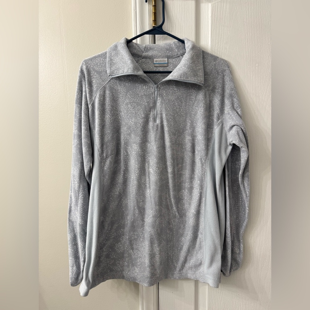 Columbia Light Gray Fleece Jacket